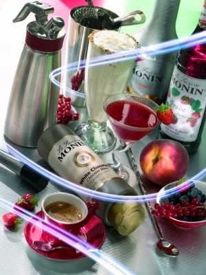 Monin White chocolate topping