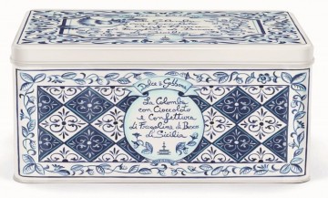 Dolce & Gabbana Cioccolato e confettura Colomba